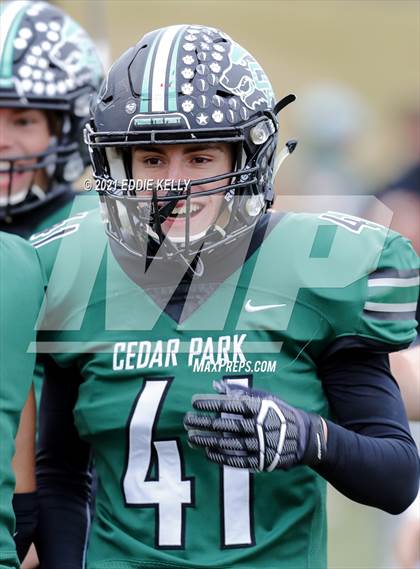 Thumbnail 1 in Manvel @ Cedar Park (UIL 5A Division 1 Quarterfinal) photogallery.
