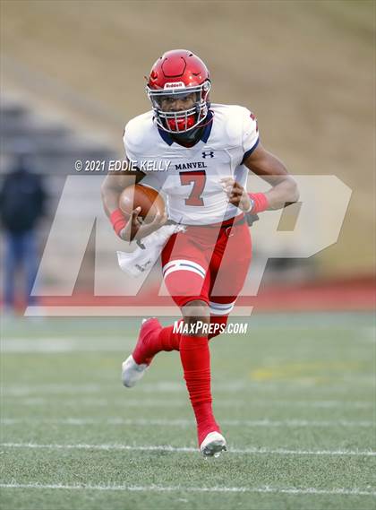 Thumbnail 3 in Manvel @ Cedar Park (UIL 5A Division 1 Quarterfinal) photogallery.