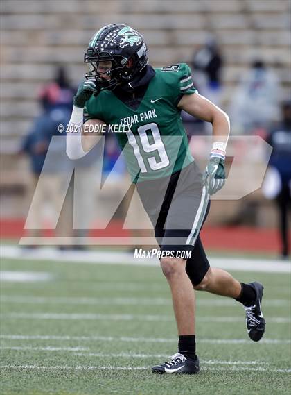 Thumbnail 3 in Manvel @ Cedar Park (UIL 5A Division 1 Quarterfinal) photogallery.