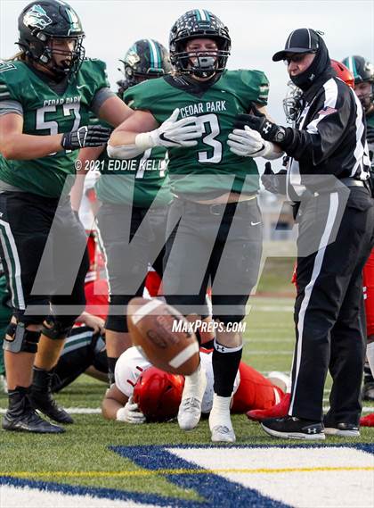 Thumbnail 2 in Manvel @ Cedar Park (UIL 5A Division 1 Quarterfinal) photogallery.