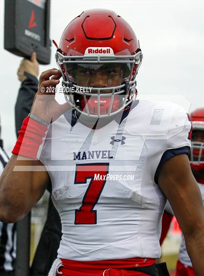 Thumbnail 2 in Manvel @ Cedar Park (UIL 5A Division 1 Quarterfinal) photogallery.