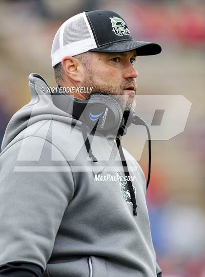 Thumbnail 3 in Manvel @ Cedar Park (UIL 5A Division 1 Quarterfinal) photogallery.