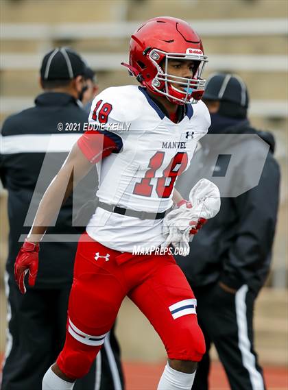 Thumbnail 2 in Manvel @ Cedar Park (UIL 5A Division 1 Quarterfinal) photogallery.