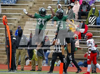 Thumbnail 2 in Manvel @ Cedar Park (UIL 5A Division 1 Quarterfinal) photogallery.