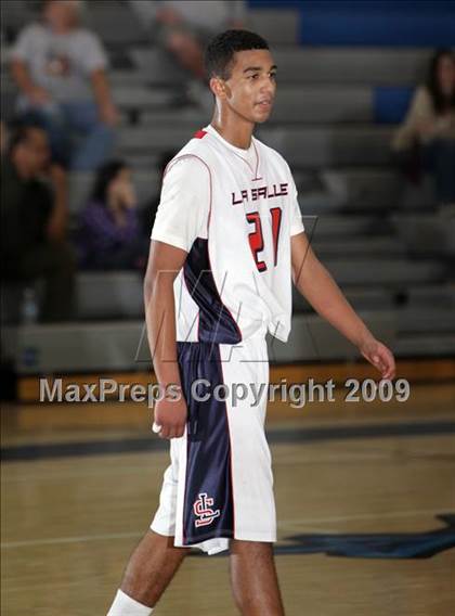Thumbnail 2 in Canyon vs. La Salle (Burbank Tip-Off Classic) photogallery.