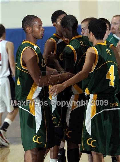 Thumbnail 1 in Canyon vs. La Salle (Burbank Tip-Off Classic) photogallery.