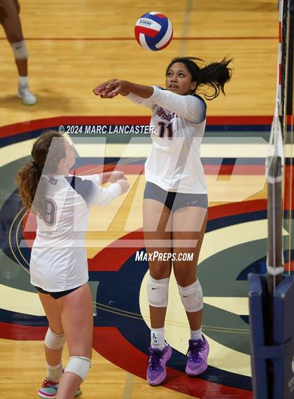 Thumbnail 1 in Cannon @ Providence Day photogallery.