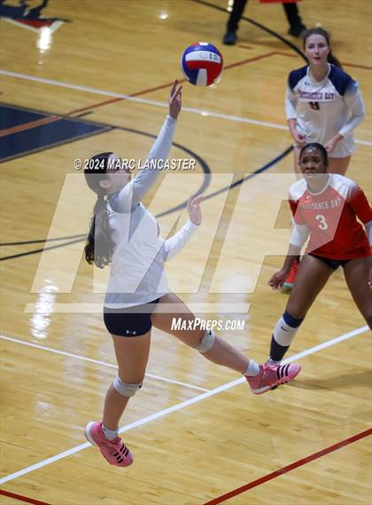 Thumbnail 1 in Cannon @ Providence Day photogallery.