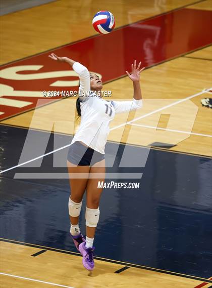 Thumbnail 1 in Cannon @ Providence Day photogallery.