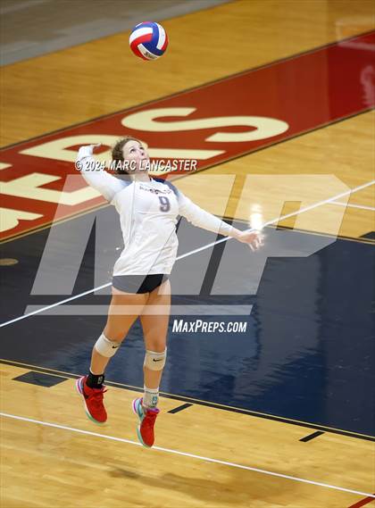 Thumbnail 2 in Cannon @ Providence Day photogallery.