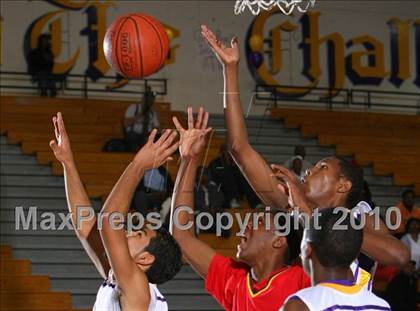 Thumbnail 1 in Dominguez @ Lynwood photogallery.