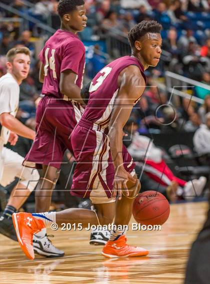 Thumbnail 3 in Sacred Heart vs Notre Dame Catholic (MLK Classic) photogallery.