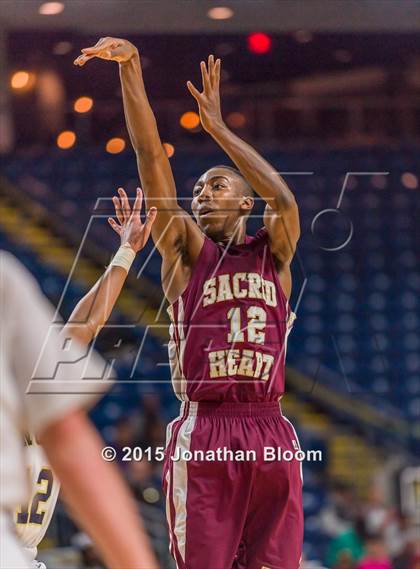 Thumbnail 1 in Sacred Heart vs Notre Dame Catholic (MLK Classic) photogallery.