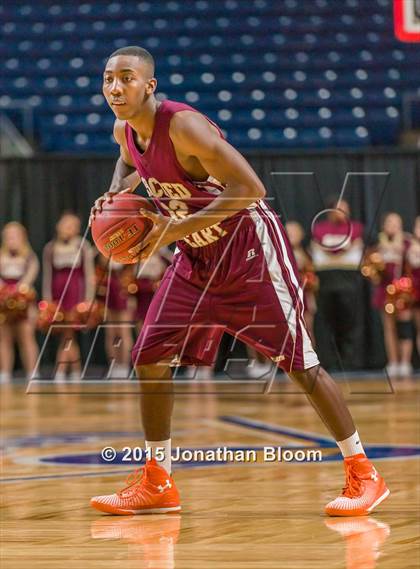 Thumbnail 1 in Sacred Heart vs Notre Dame Catholic (MLK Classic) photogallery.