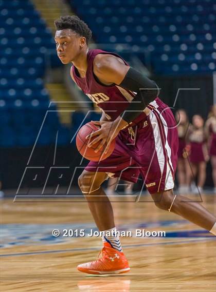 Thumbnail 2 in Sacred Heart vs Notre Dame Catholic (MLK Classic) photogallery.