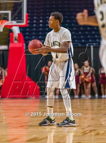 Thumbnail 2 in Sacred Heart vs Notre Dame Catholic (MLK Classic) photogallery.