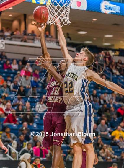 Thumbnail 3 in Sacred Heart vs Notre Dame Catholic (MLK Classic) photogallery.