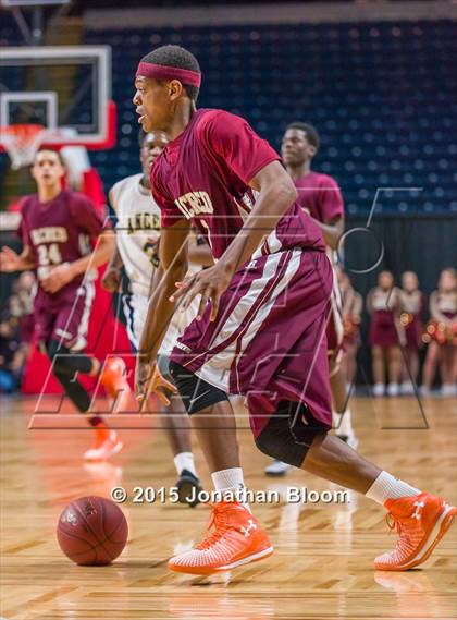 Thumbnail 2 in Sacred Heart vs Notre Dame Catholic (MLK Classic) photogallery.