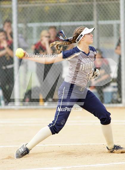 Thumbnail 3 in Frederick vs Ponderosa (CHSAA 4A Region 6 Playoff) photogallery.