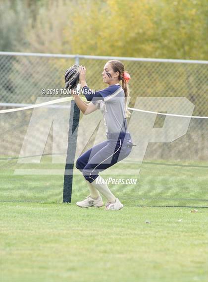 Thumbnail 3 in Frederick vs Ponderosa (CHSAA 4A Region 6 Playoff) photogallery.
