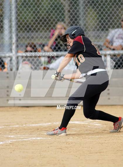 Thumbnail 2 in Frederick vs Ponderosa (CHSAA 4A Region 6 Playoff) photogallery.