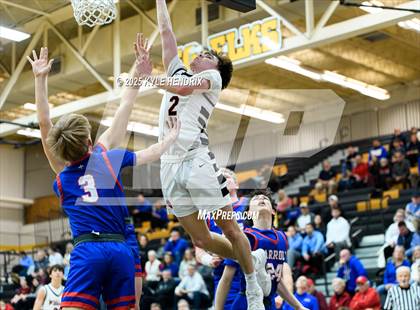 Thumbnail 3 in Carroll @ Franklin ( OHSAA D3 Sectional ) photogallery.