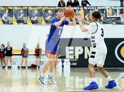 Thumbnail 3 in Carroll @ Franklin ( OHSAA D3 Sectional ) photogallery.