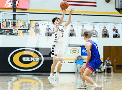 Thumbnail 1 in Carroll @ Franklin ( OHSAA D3 Sectional ) photogallery.