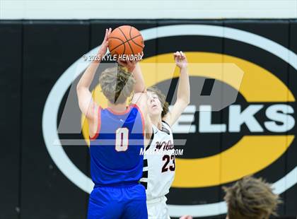 Thumbnail 3 in Carroll @ Franklin ( OHSAA D3 Sectional ) photogallery.