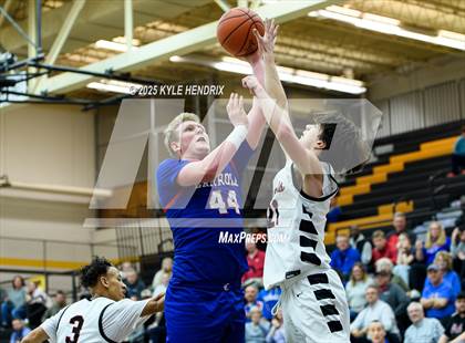 Thumbnail 2 in Carroll @ Franklin ( OHSAA D3 Sectional ) photogallery.