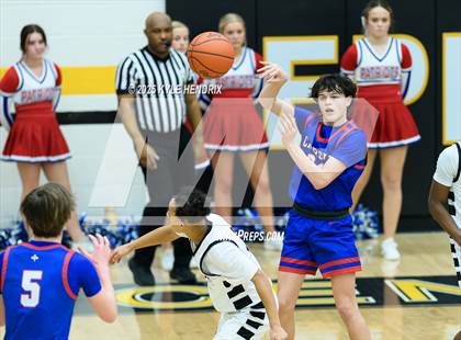 Thumbnail 2 in Carroll @ Franklin ( OHSAA D3 Sectional ) photogallery.