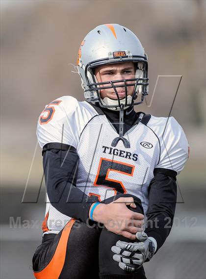 Thumbnail 1 in Grand Junction @ Columbine (CHSAA 5A First Round) photogallery.