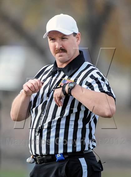 Thumbnail 3 in Grand Junction @ Columbine (CHSAA 5A First Round) photogallery.