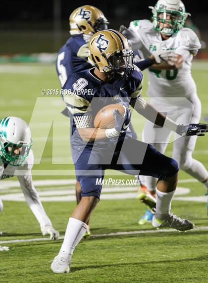 Thumbnail 1 in Little Elm @ Lake Dallas photogallery.