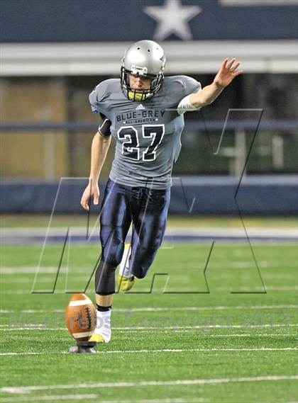 Thumbnail 3 in Blue-Grey All American Bowl (@AT&T Stadium) photogallery.