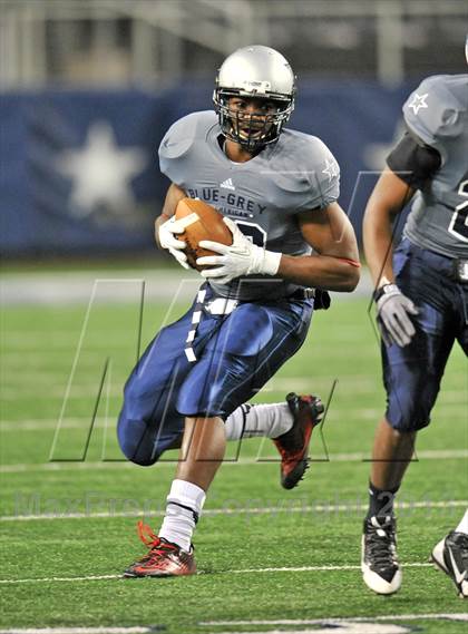 Thumbnail 2 in Blue-Grey All American Bowl (@AT&T Stadium) photogallery.