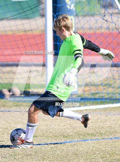Thumbnail 1 in Bourgade Catholic vs. ALA - Mesa North (Annual Golden Eagle Classic) photogallery.