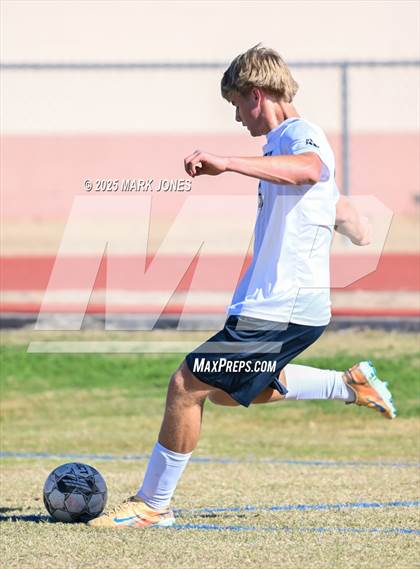 Thumbnail 1 in Bourgade Catholic vs. ALA - Mesa North (Annual Golden Eagle Classic) photogallery.