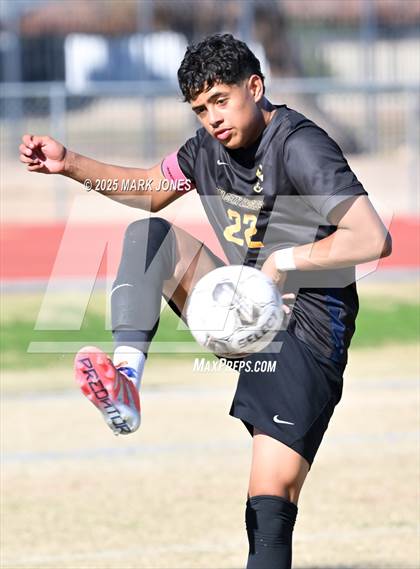 Thumbnail 2 in Bourgade Catholic vs. ALA - Mesa North (Annual Golden Eagle Classic) photogallery.