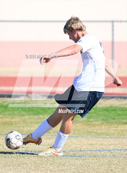Thumbnail 2 in Bourgade Catholic vs. ALA - Mesa North (Annual Golden Eagle Classic) photogallery.