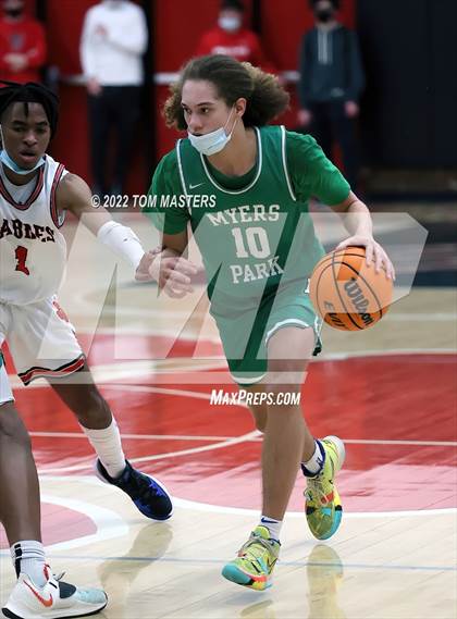 Thumbnail 3 in Myers Park @ South Mecklenburg photogallery.