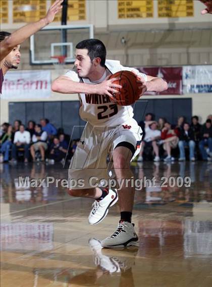 Thumbnail 3 in Winter Park vs. St. Benedict's Prep (City of Palms Classic) photogallery.