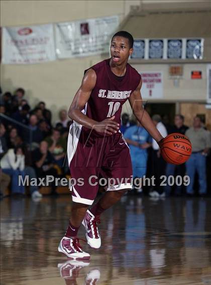 Thumbnail 1 in Winter Park vs. St. Benedict's Prep (City of Palms Classic) photogallery.
