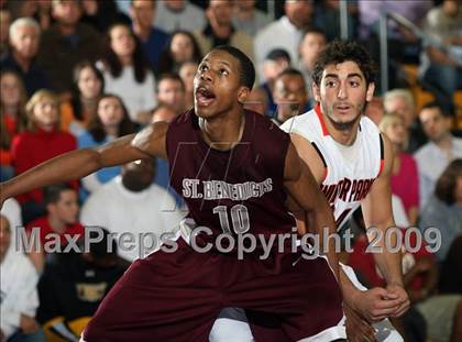 Thumbnail 2 in Winter Park vs. St. Benedict's Prep (City of Palms Classic) photogallery.