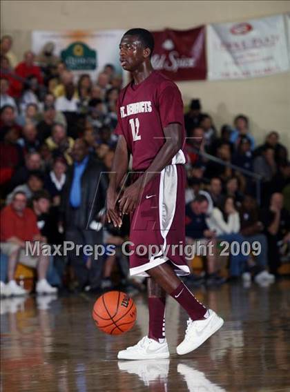 Thumbnail 1 in Winter Park vs. St. Benedict's Prep (City of Palms Classic) photogallery.