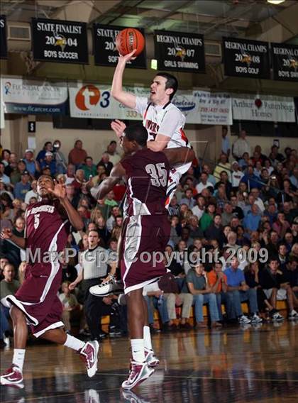 Thumbnail 1 in Winter Park vs. St. Benedict's Prep (City of Palms Classic) photogallery.