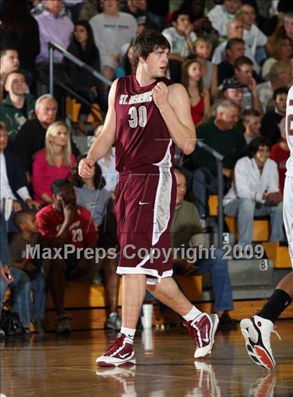 Thumbnail 1 in Winter Park vs. St. Benedict's Prep (City of Palms Classic) photogallery.