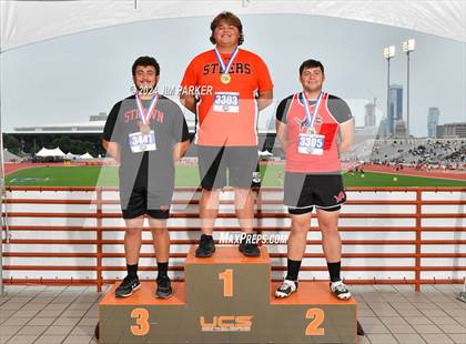 Thumbnail 3 in UIL 1A Track & Field Final (Awards) photogallery.