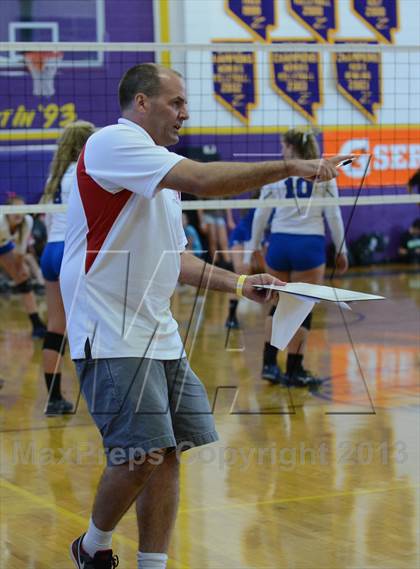 Thumbnail 3 in Dana Hills vs. Redondo (Durango Fall Classic) photogallery.