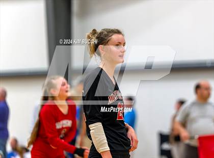 Thumbnail 2 in Mishawaka HomeSchool vs Cincinnati HomeSchool (Midwest Volleyball Classic) photogallery.